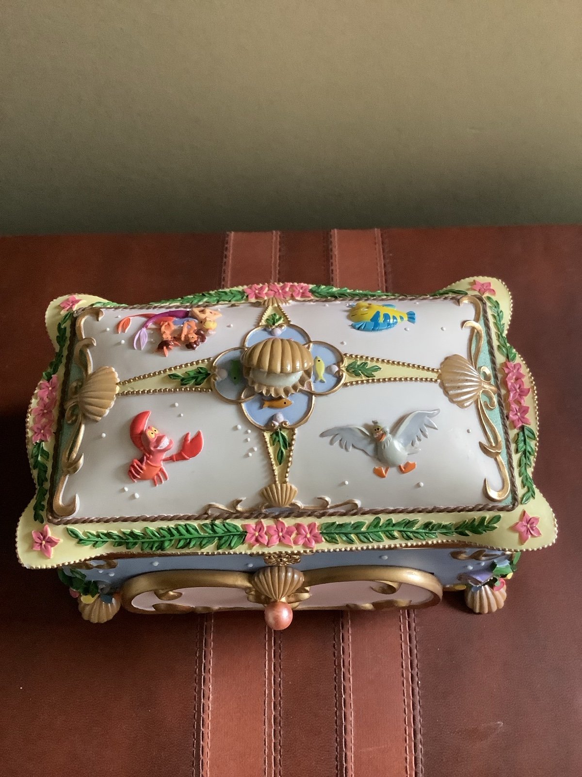 Disney The Little Mermaid Deluxe Jewelry Music Box – “Kiss the Girl” – Rotating Ariel & Eric – Mirror & Drawer