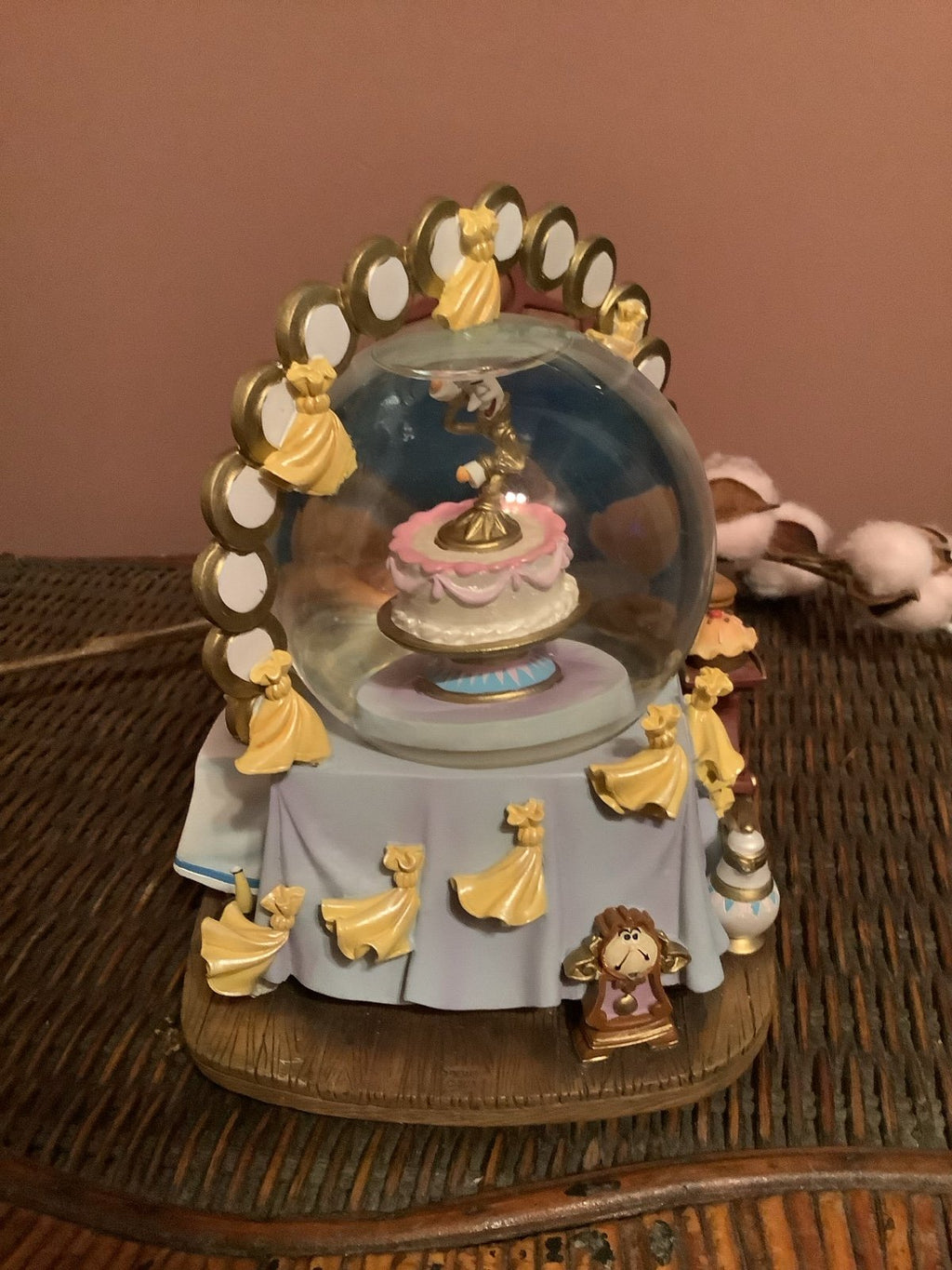 Disney Beauty and the Beast Snow Globe – Rotating Lumiere – Plays Music – Mint Condition