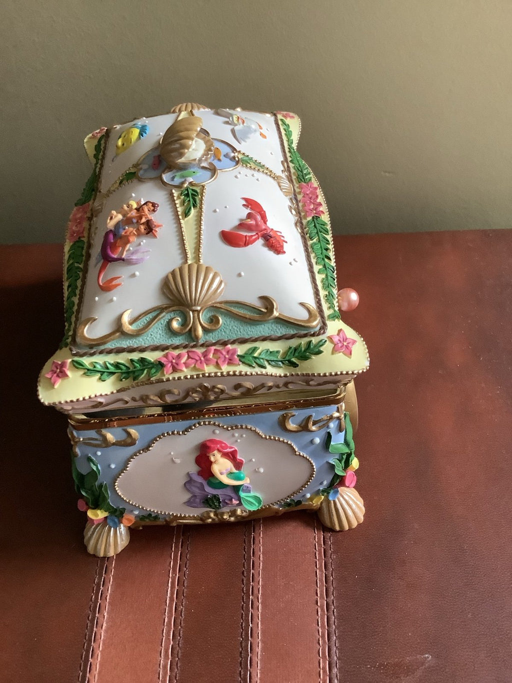 Disney The Little Mermaid Deluxe Jewelry Music Box – “Kiss the Girl” – Rotating Ariel & Eric – Mirror & Drawer