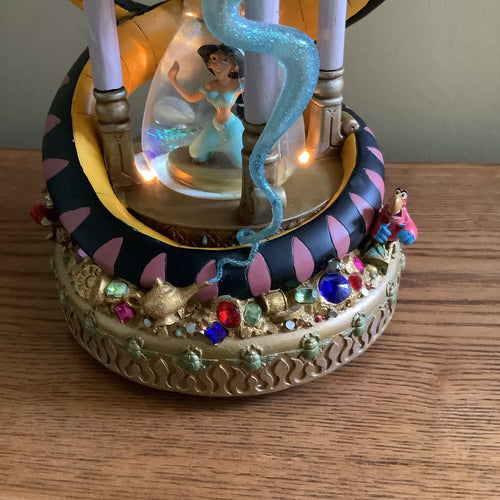 Disney Aladdin Hourglass Snow Globe Music Box – Lights Up – Plays Music – Like New