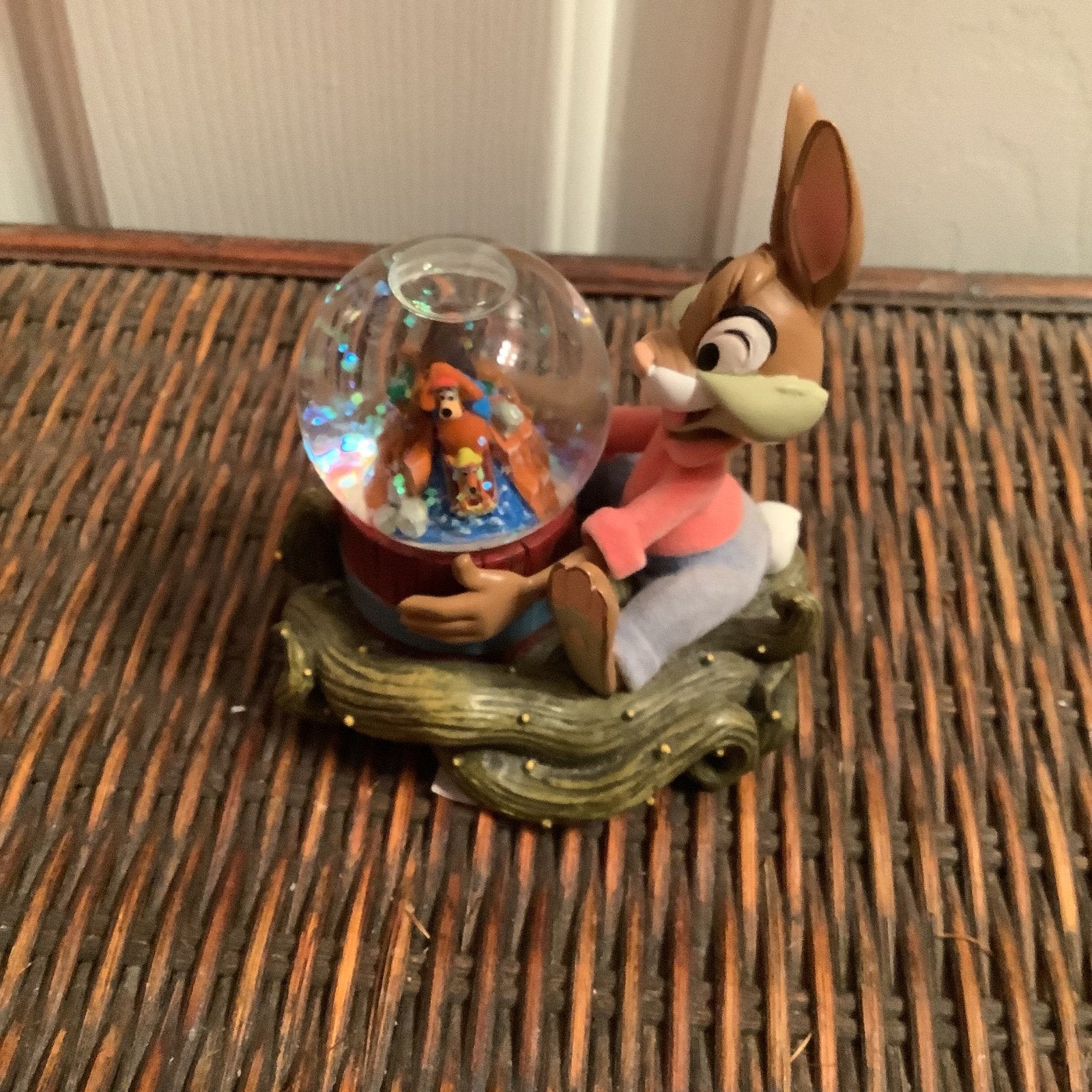 Disney Mountain Splash Snow Globe – New Condition – Clear Water