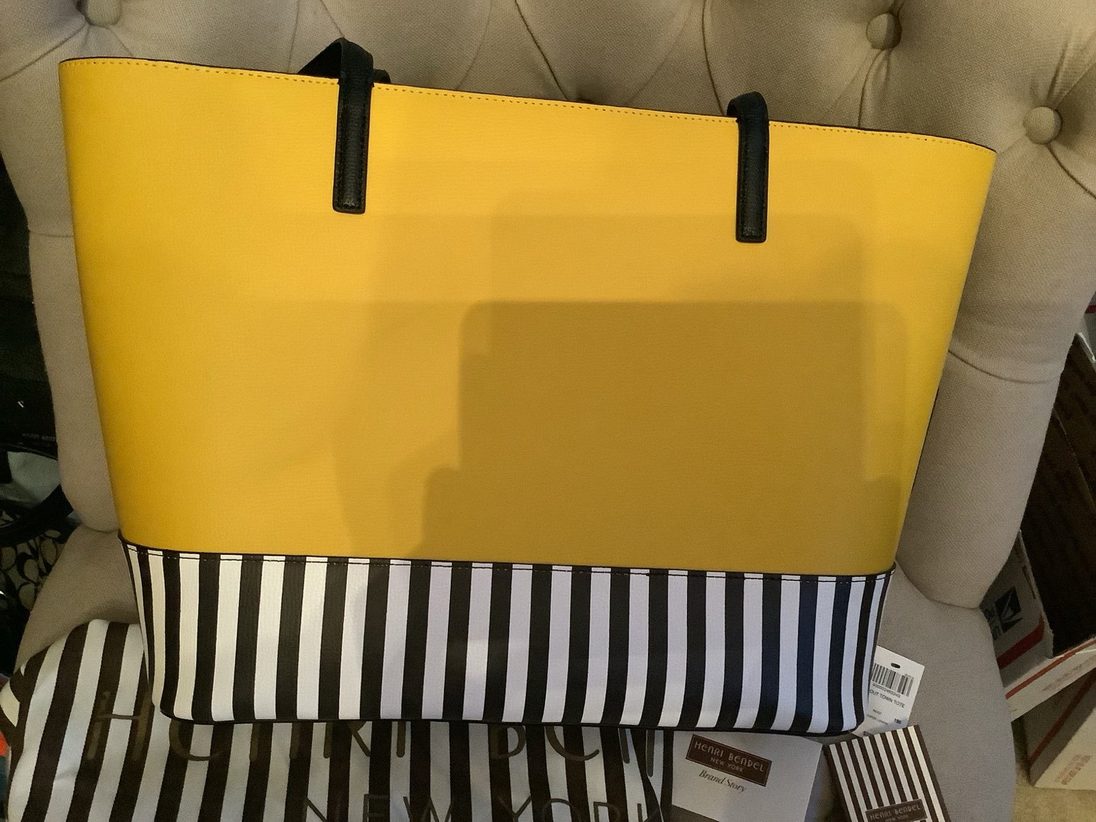 Henri Bendel Yellow Taxi NYC “Outta Town” Tote Bag – New with Tag & Dust Bag