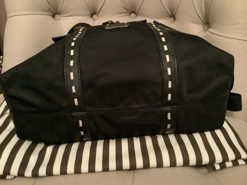Henri Bendel Large Jetsetter Backpack – 3-Way Convertible – White Leather Stitch Design – Includes Straps & Dust Bag