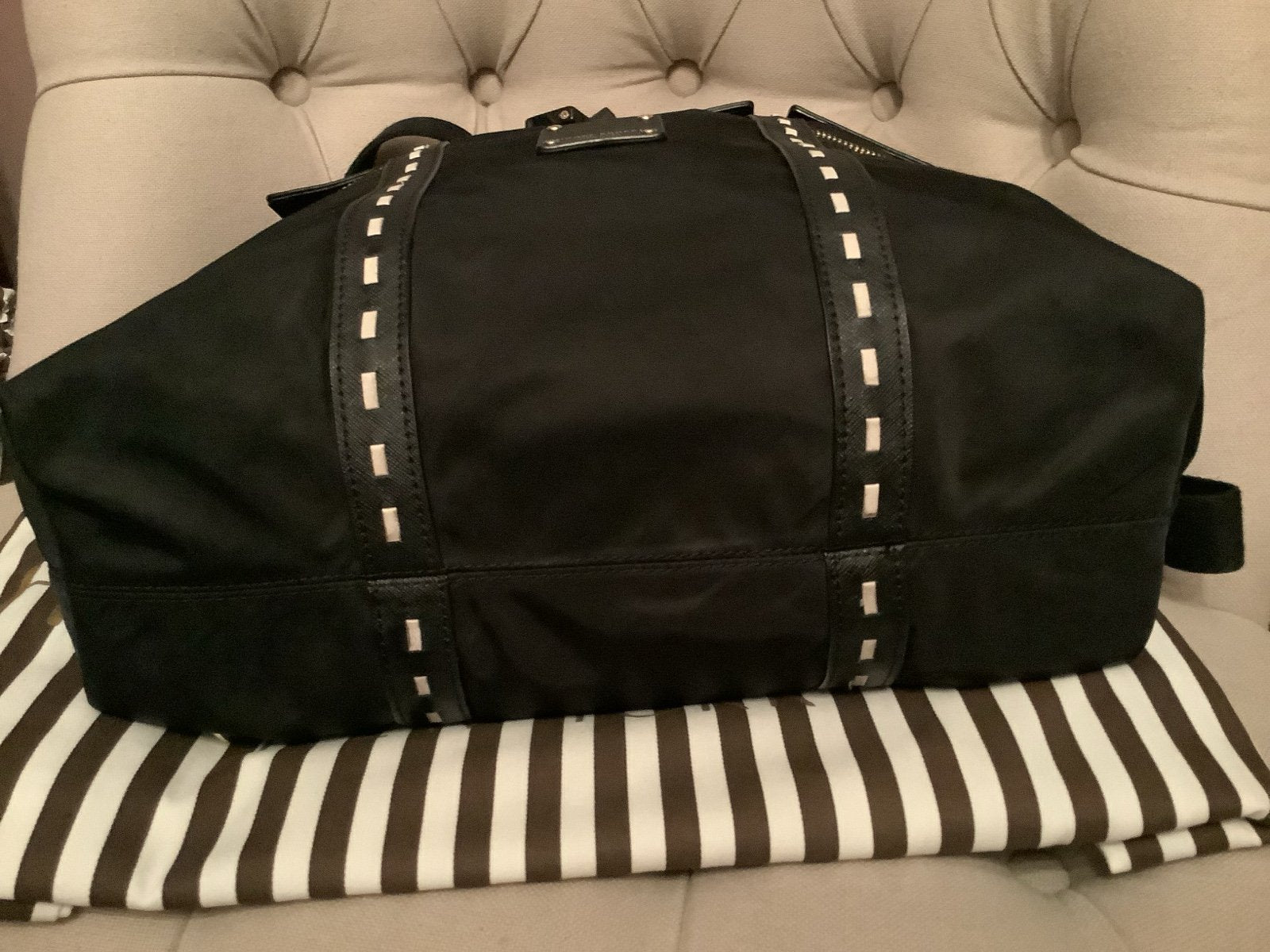 Henri Bendel Large Jetsetter Backpack – 3-Way Convertible – White Leather Stitch Design – Includes Straps & Dust Bag