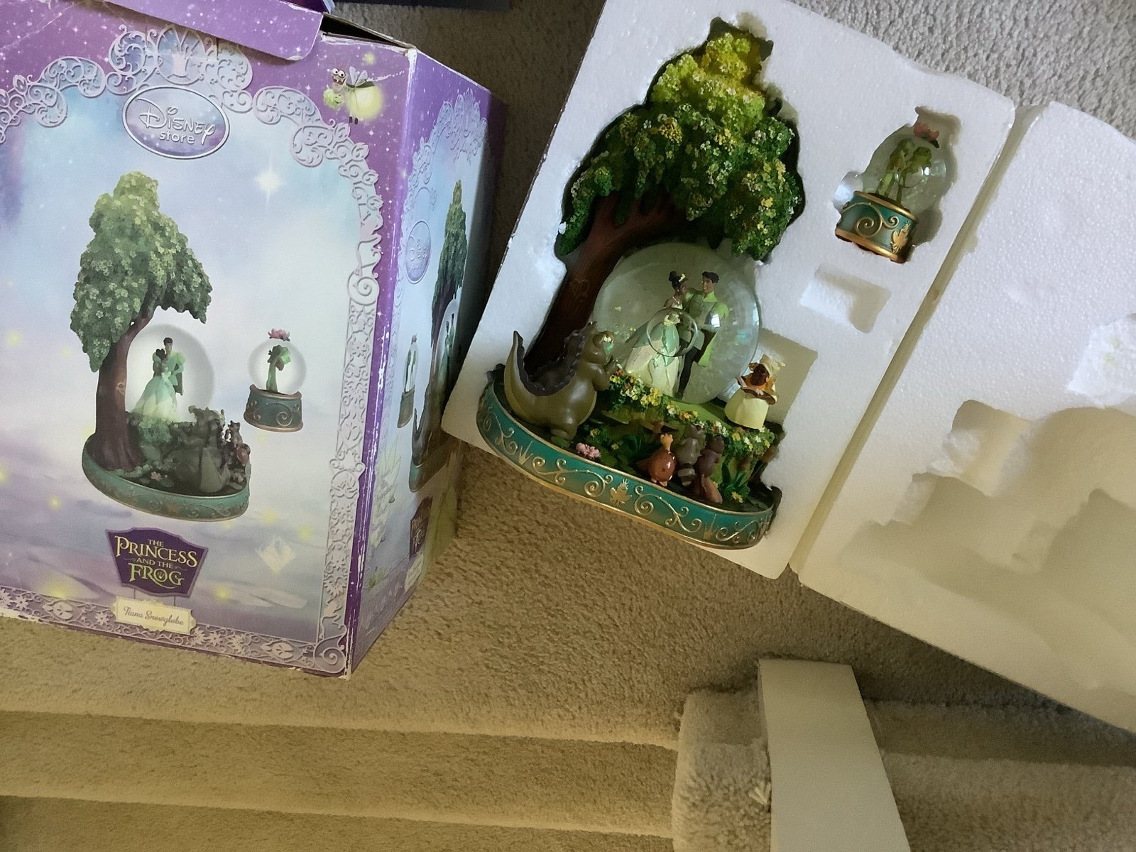 Disney Princess Tiana and The Frog Snow Globe – Light-Up Tree – Includes Mini Frog Globe – New with Box