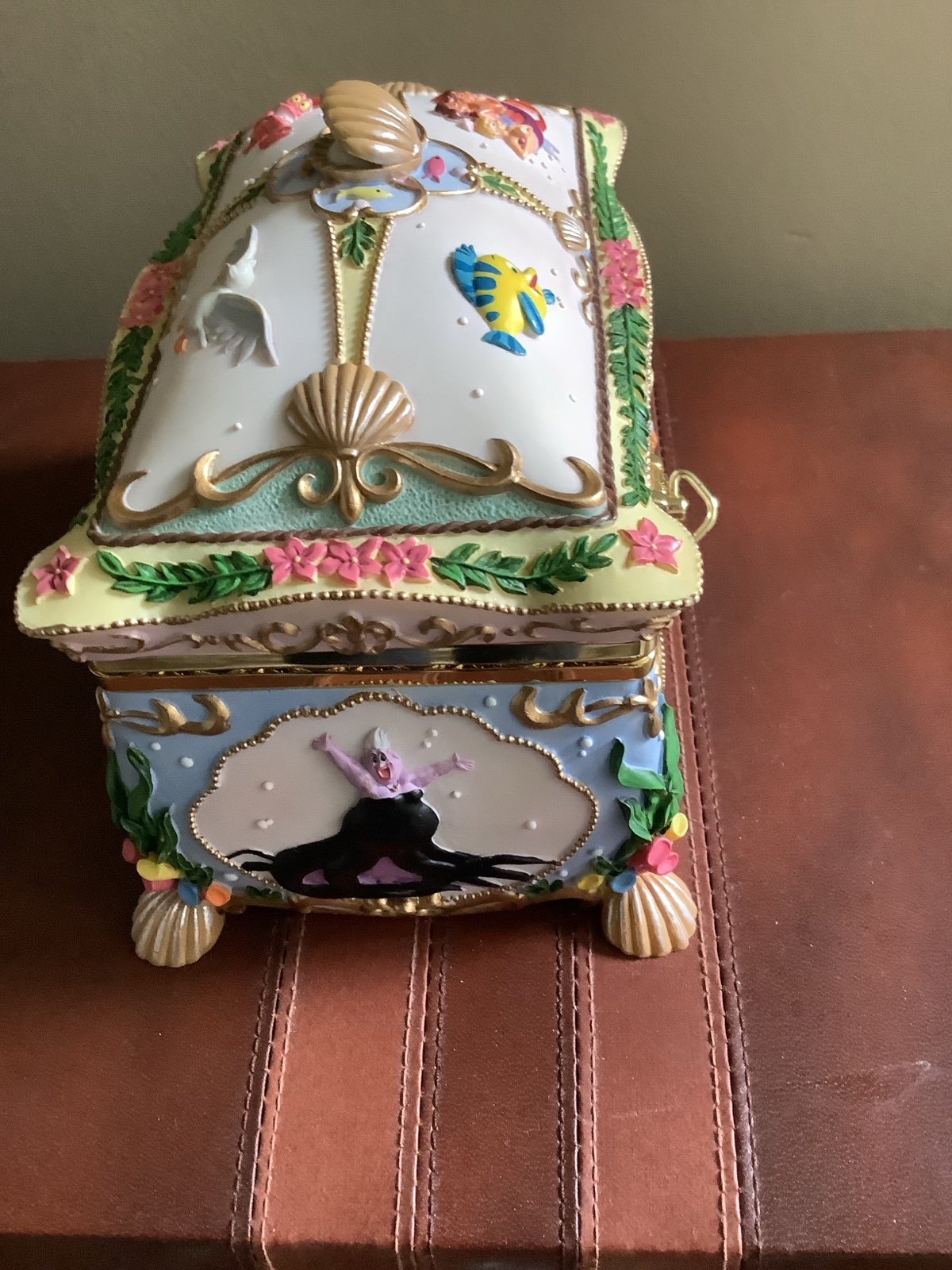 Disney The Little Mermaid Deluxe Jewelry Music Box – “Kiss the Girl” – Rotating Ariel & Eric – Mirror & Drawer