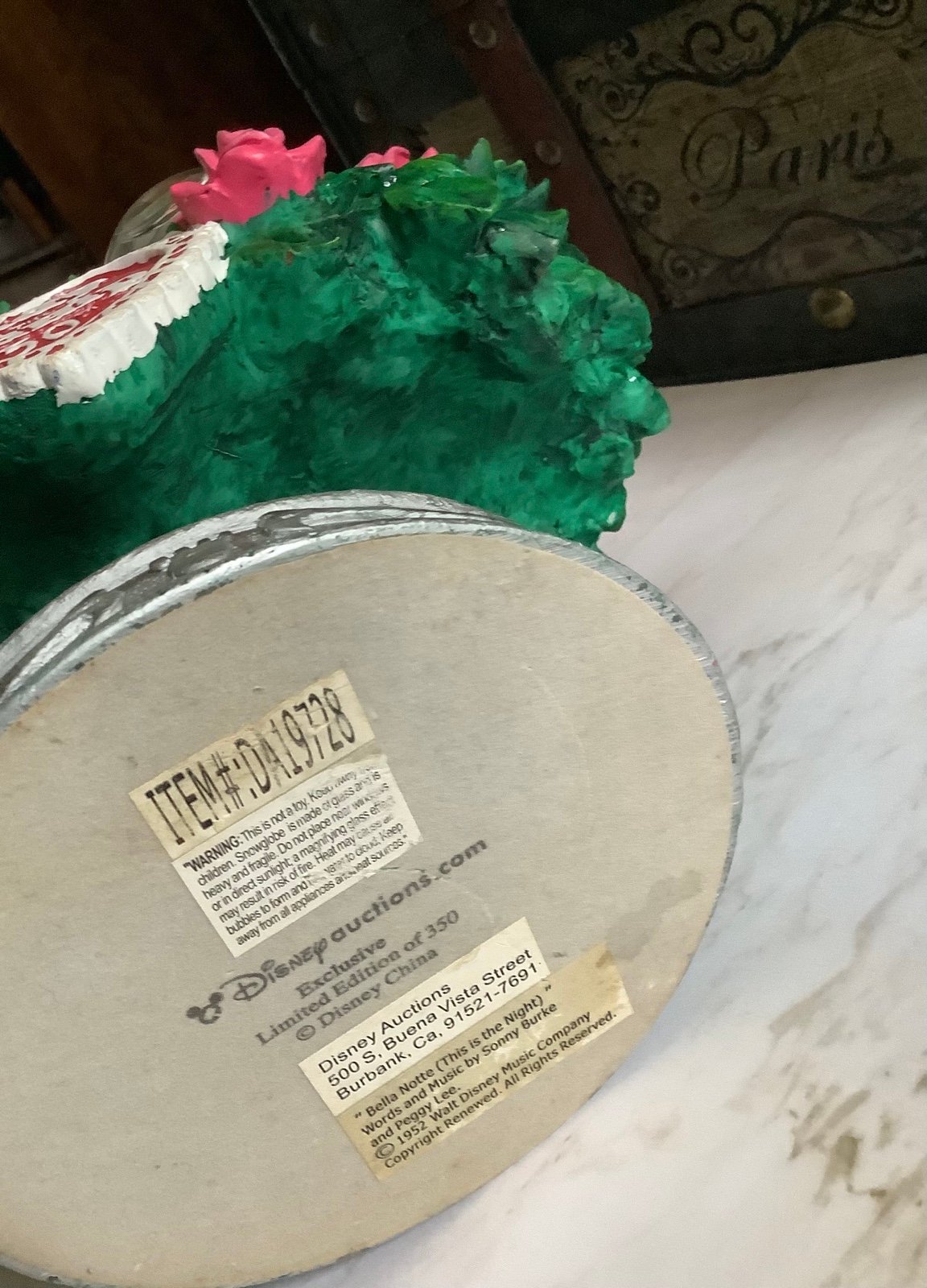 Disney Auctions Lady and The Tramp Snow Globe Figurine – Limited Edition 350 – Plays "This is the Night" – 50th Anniversary