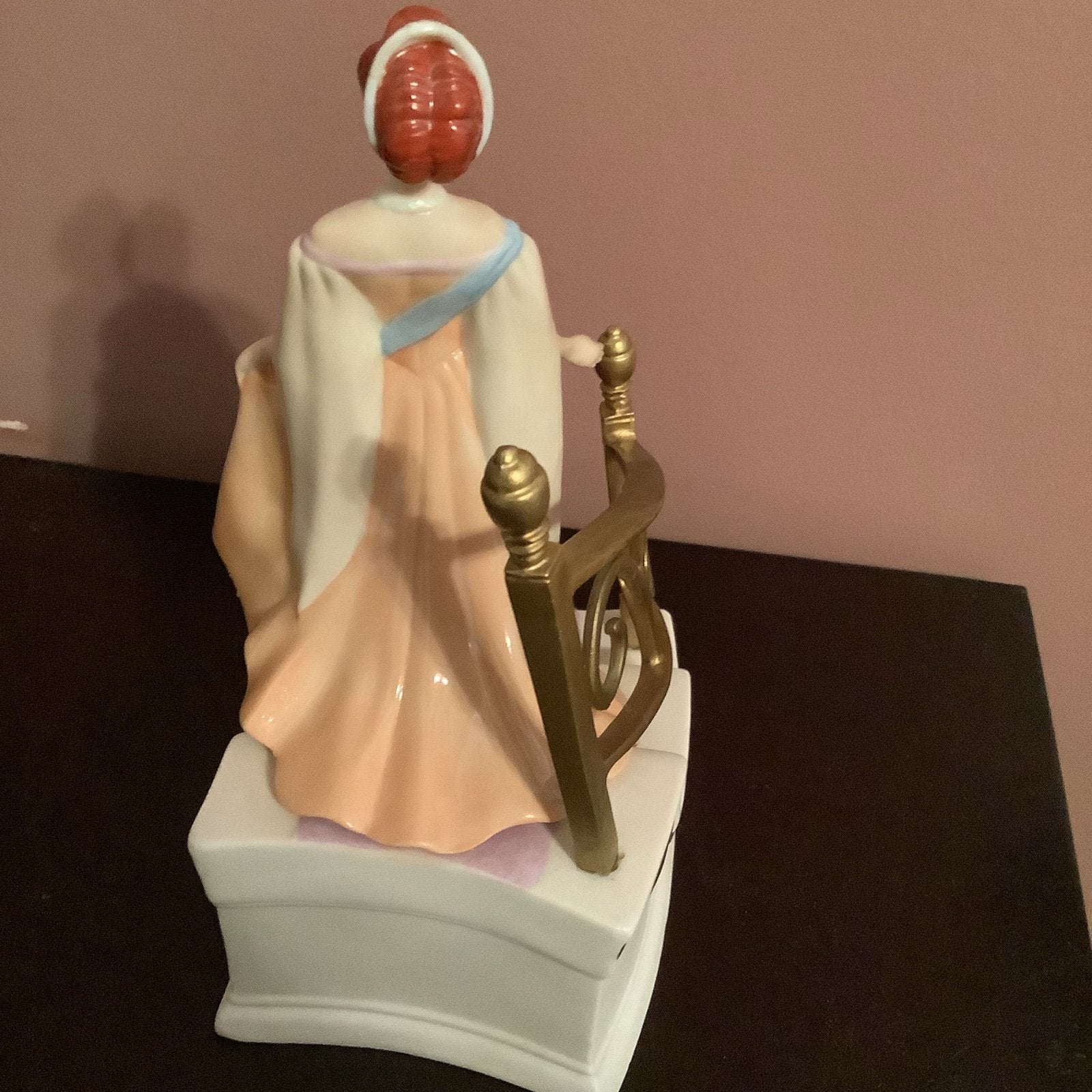 Disney Anastasia Music Box – Plays “Once Upon a December” – Figurine Music Box