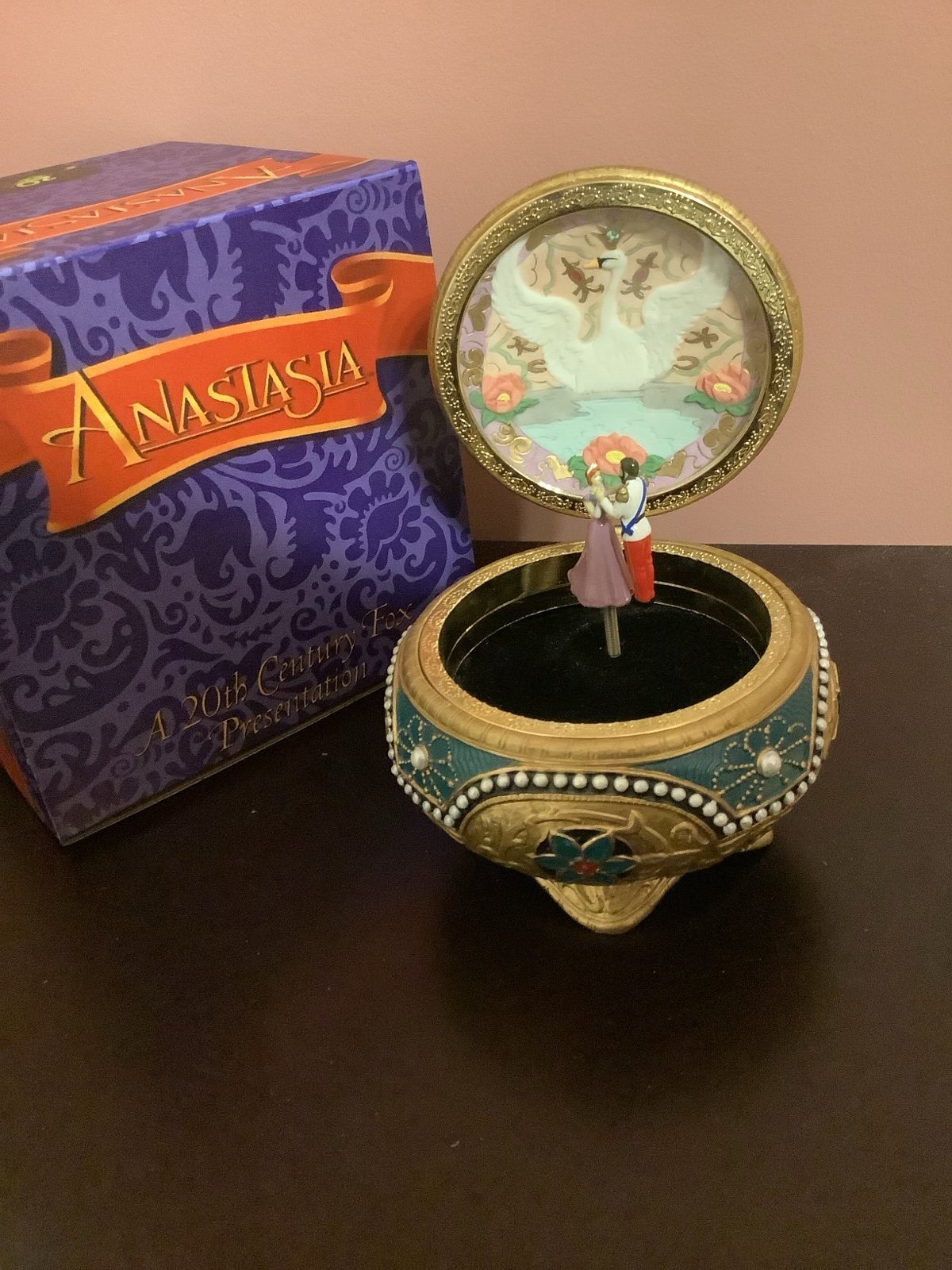 Disney Anastasia San Francisco Music Box – Plays "Once Upon a December" – Rotating Figurine – Mint with Box