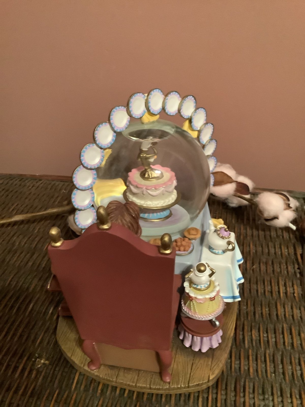 Disney Beauty and the Beast Snow Globe – Rotating Lumiere – Plays Music – Mint Condition